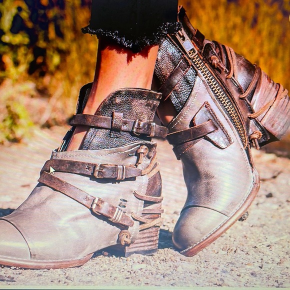 Freebird by Steven Shoes Freebird Crue Leather Boot Poshmark
